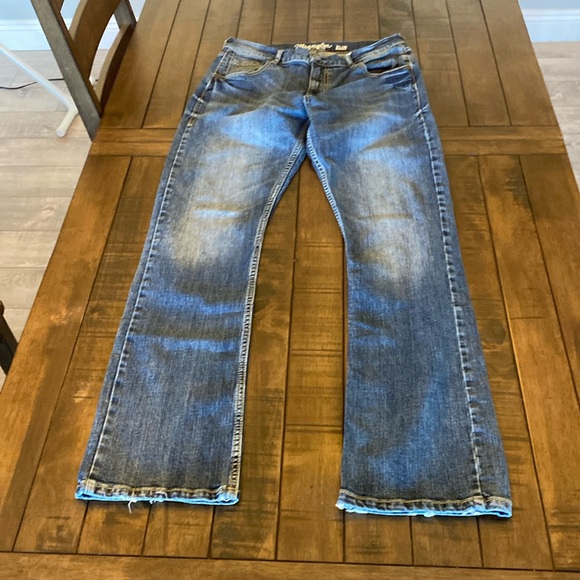 Wrangler Retro Slim Boot 32x34 - Picture 1 of 10